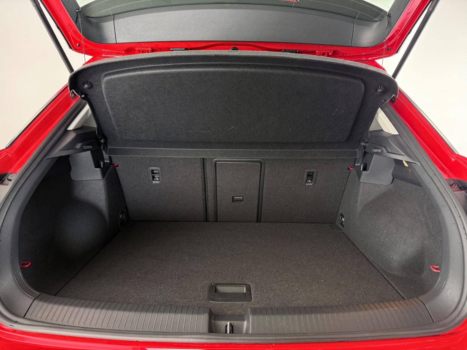 Used Volkswagen T-Roc 2018 for sale - 77626385: Photo 10