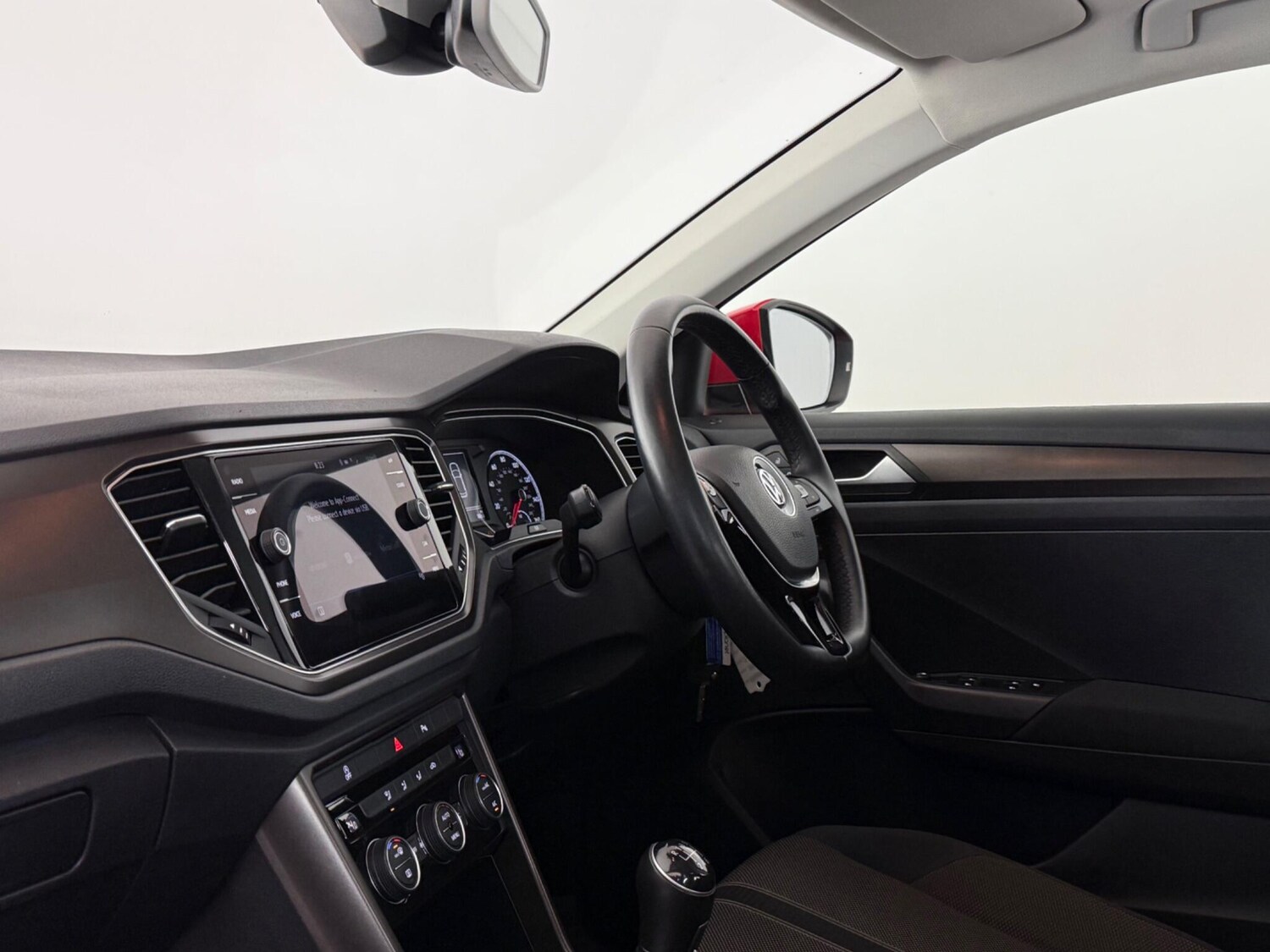 Used Volkswagen T-Roc 2018 for sale - 77626385: Photo 17