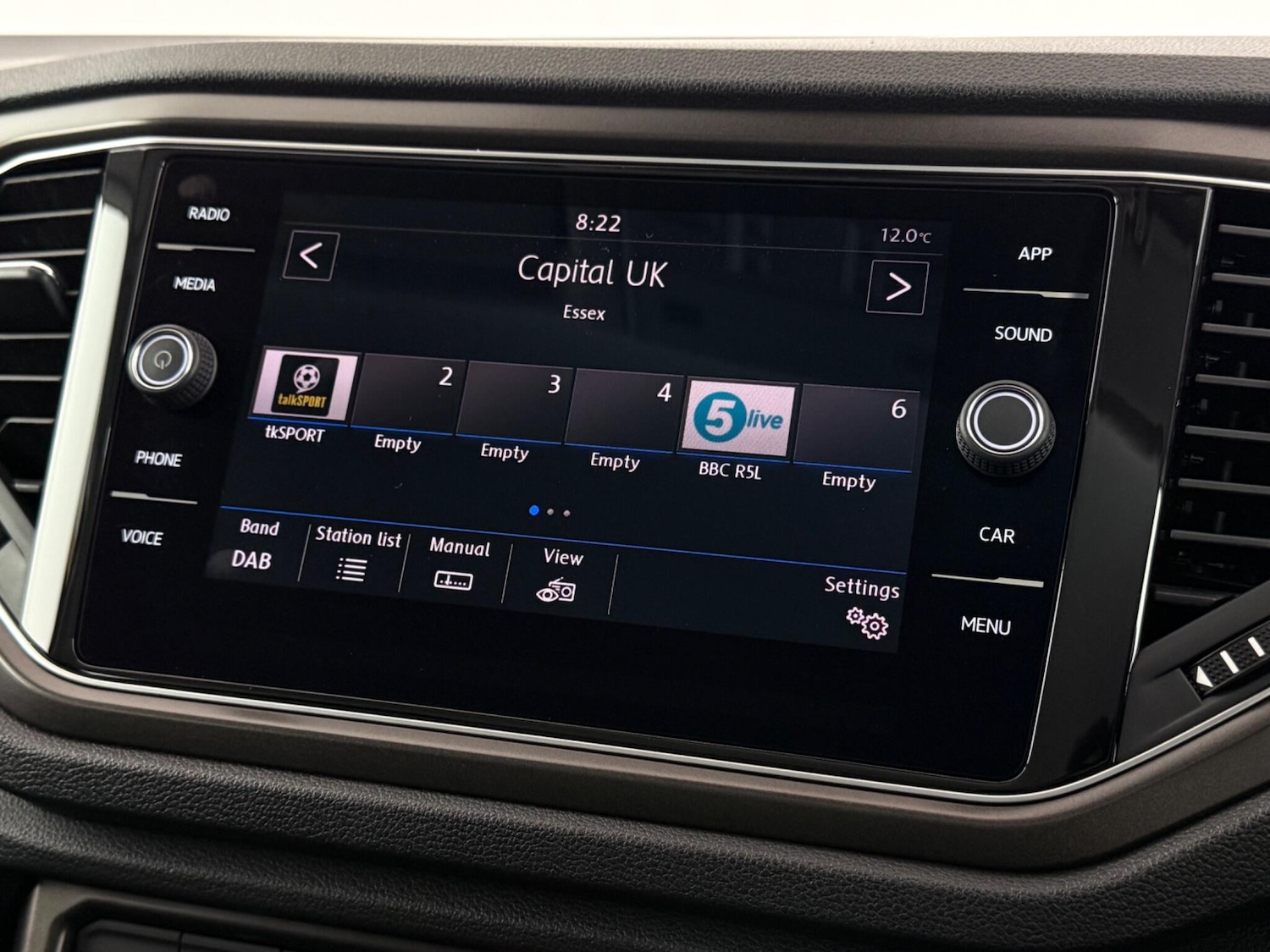 Used Volkswagen T-Roc 2018 for sale - 77626385: Photo 24