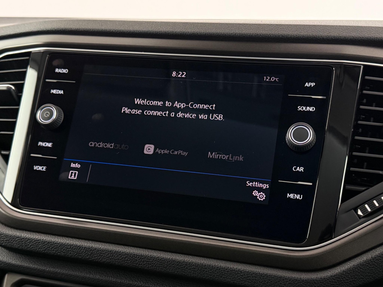 Used Volkswagen T-Roc 2018 for sale - 77626385: Photo 29