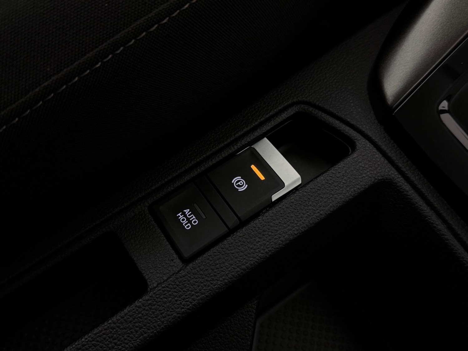 Used Volkswagen T-Roc 2018 for sale - 77626385: Photo 33