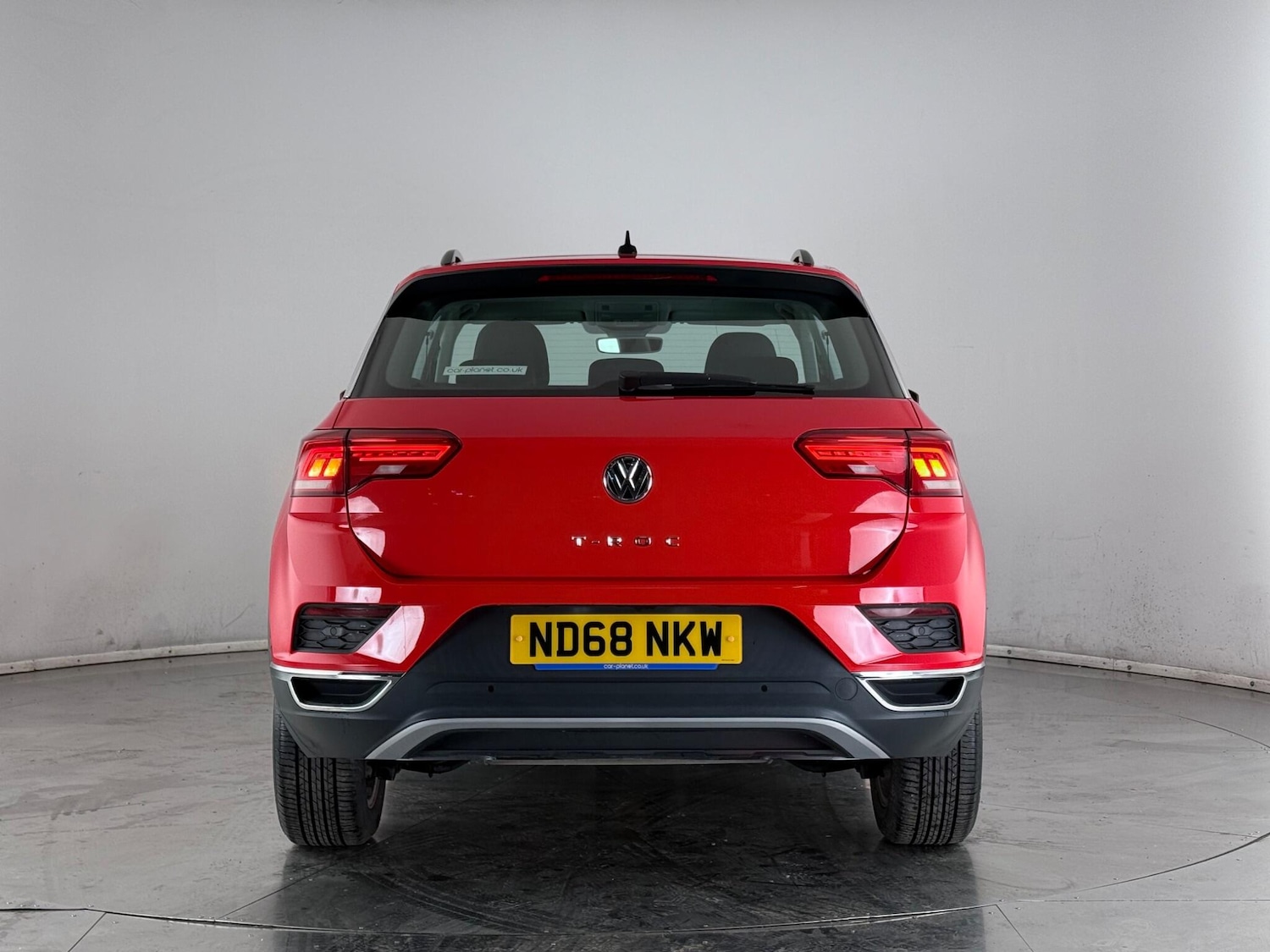 Used Volkswagen T-Roc 2018 for sale - 77626385: Photo 5
