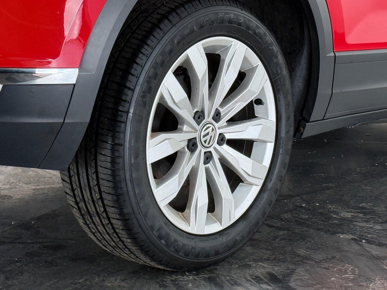 Used Volkswagen T-Roc 2018 for sale - 77626385: Photo 8