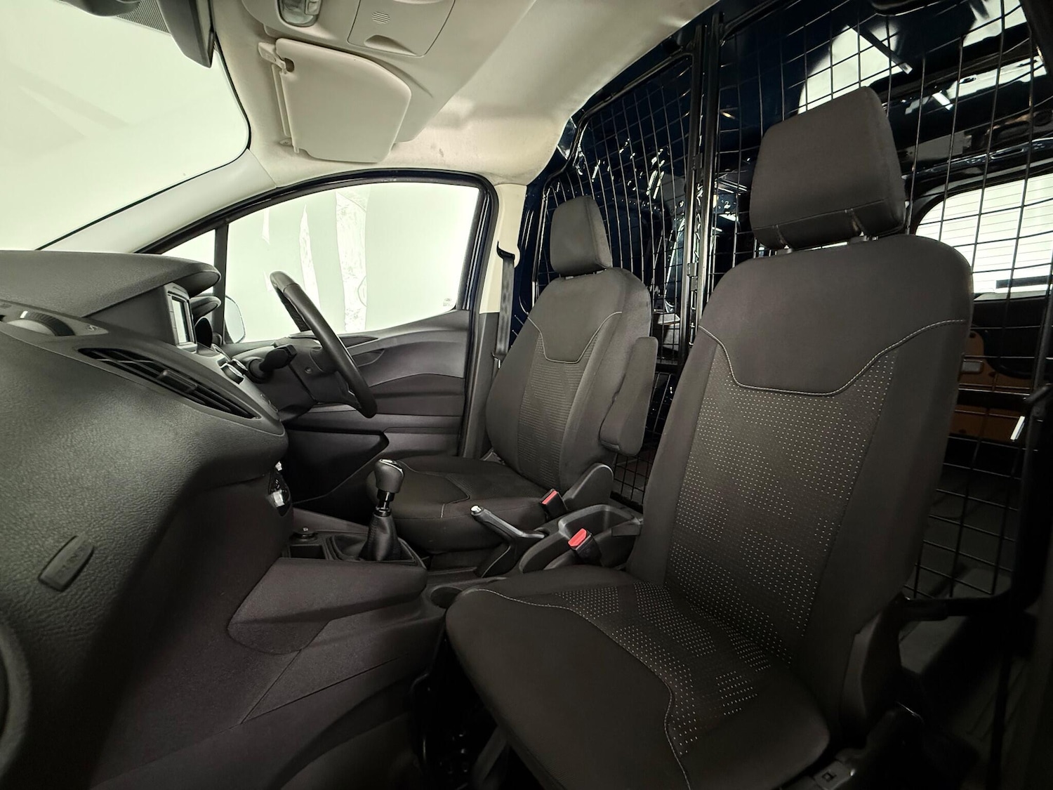 Used Ford Transit Courier 2021 for sale - 76771762: Photo 18