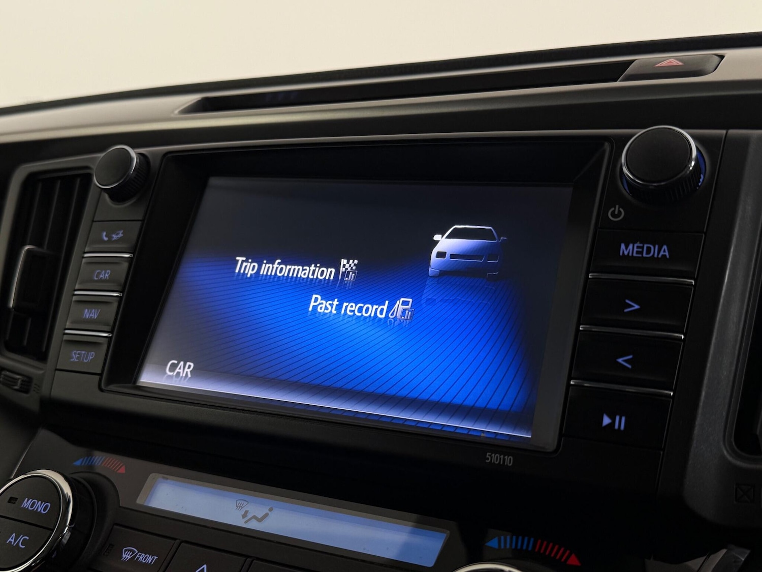 Used Toyota RAV4 2017 for sale - 77217117: Photo 24