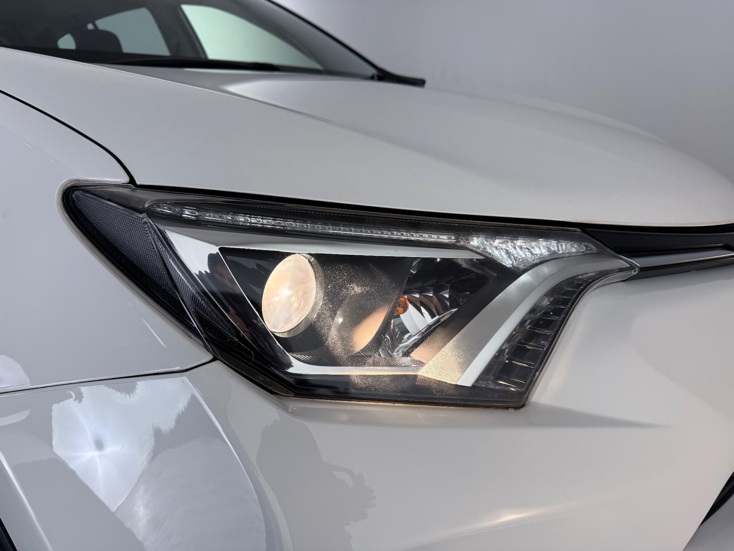 Used Toyota RAV4 2017 for sale - 77217117: Photo 6