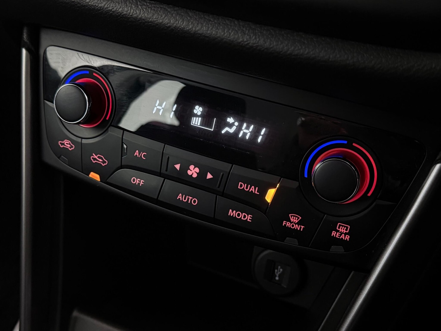 Used Suzuki SX4 S-Cross 2023 for sale - 77246187: Photo 30