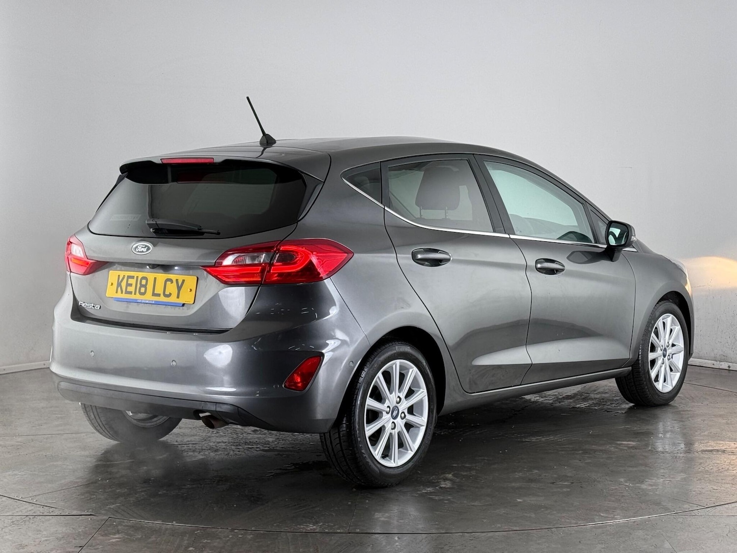 Used Ford Fiesta 2018 for sale - 77181164: Photo 6