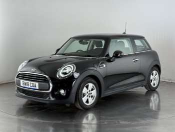 Used MINI Hatch 2018 for sale - 74685338: Photo