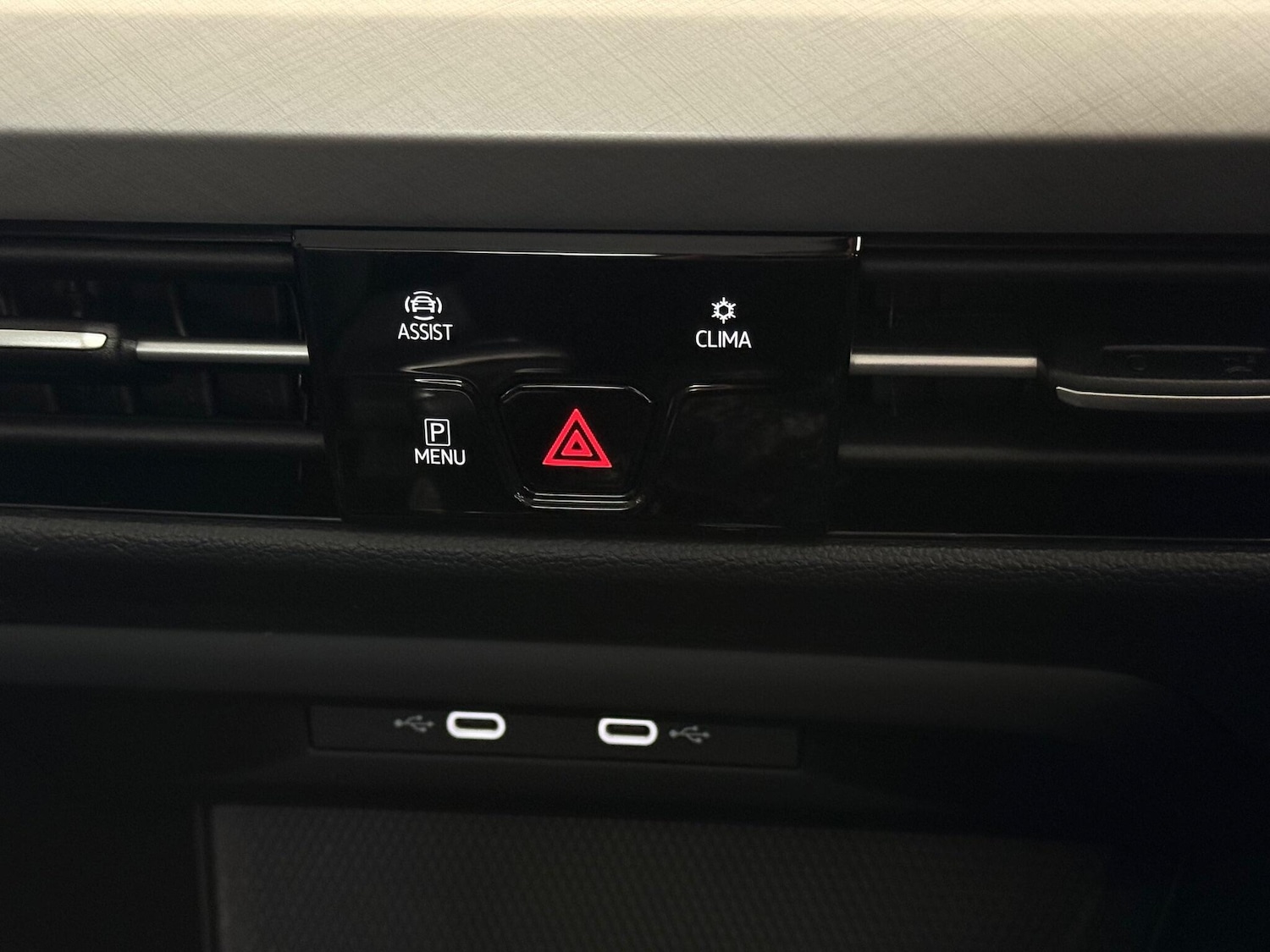 Used Volkswagen Golf 2023 for sale - 77180830: Photo 36