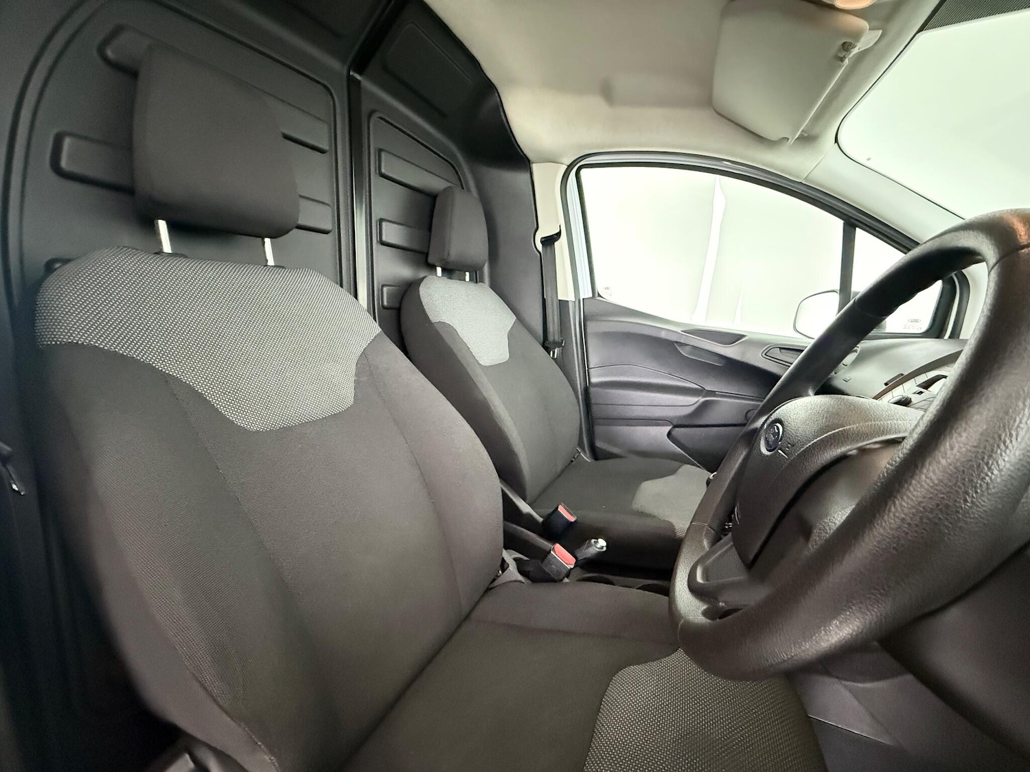 Used Ford Transit Courier 2020 for sale - 77181285: Photo 11