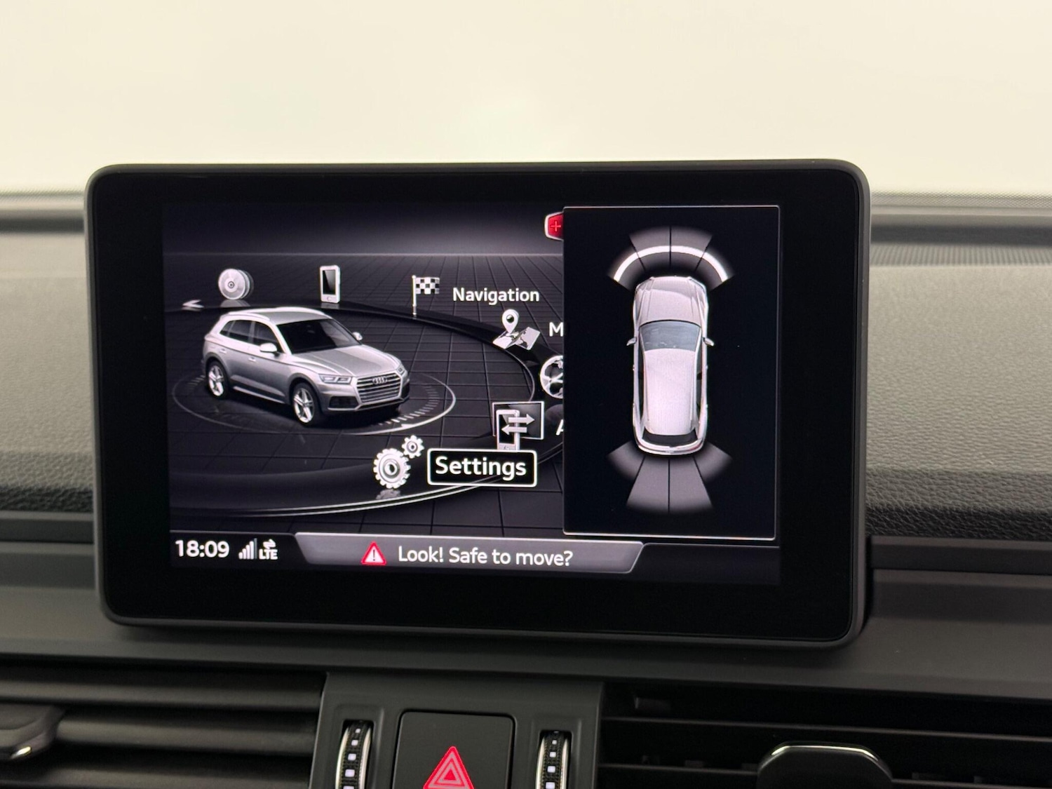 Used Audi Q5 2019 for sale - 77243854: Photo 31