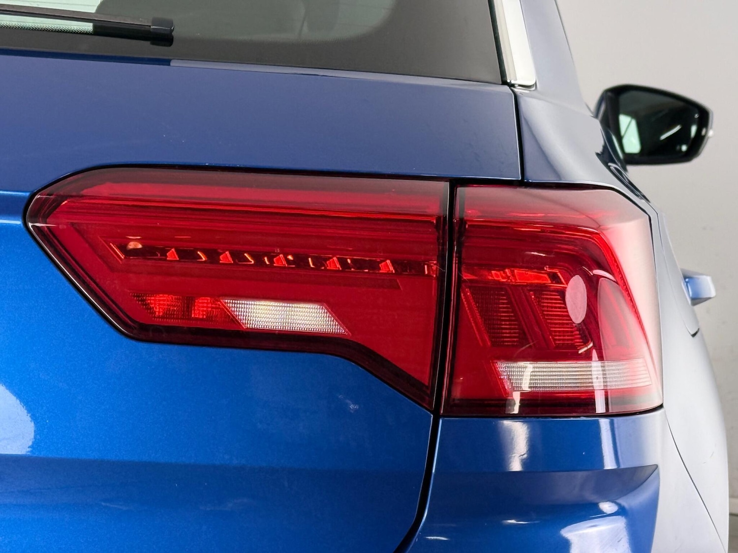 Used Volkswagen T-Roc 2018 for sale - 77259563: Photo 7