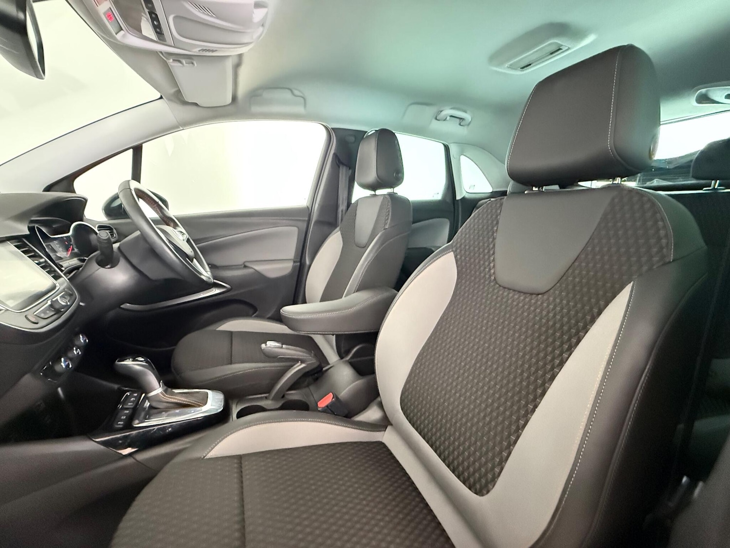 Used Vauxhall Crossland X 2019 for sale - 76468438: Photo 14