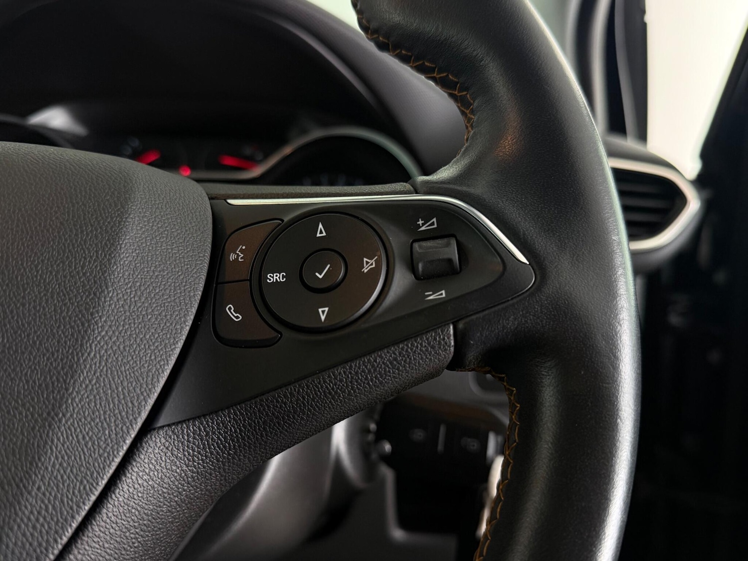 Used Vauxhall Crossland X 2019 for sale - 76468438: Photo 23