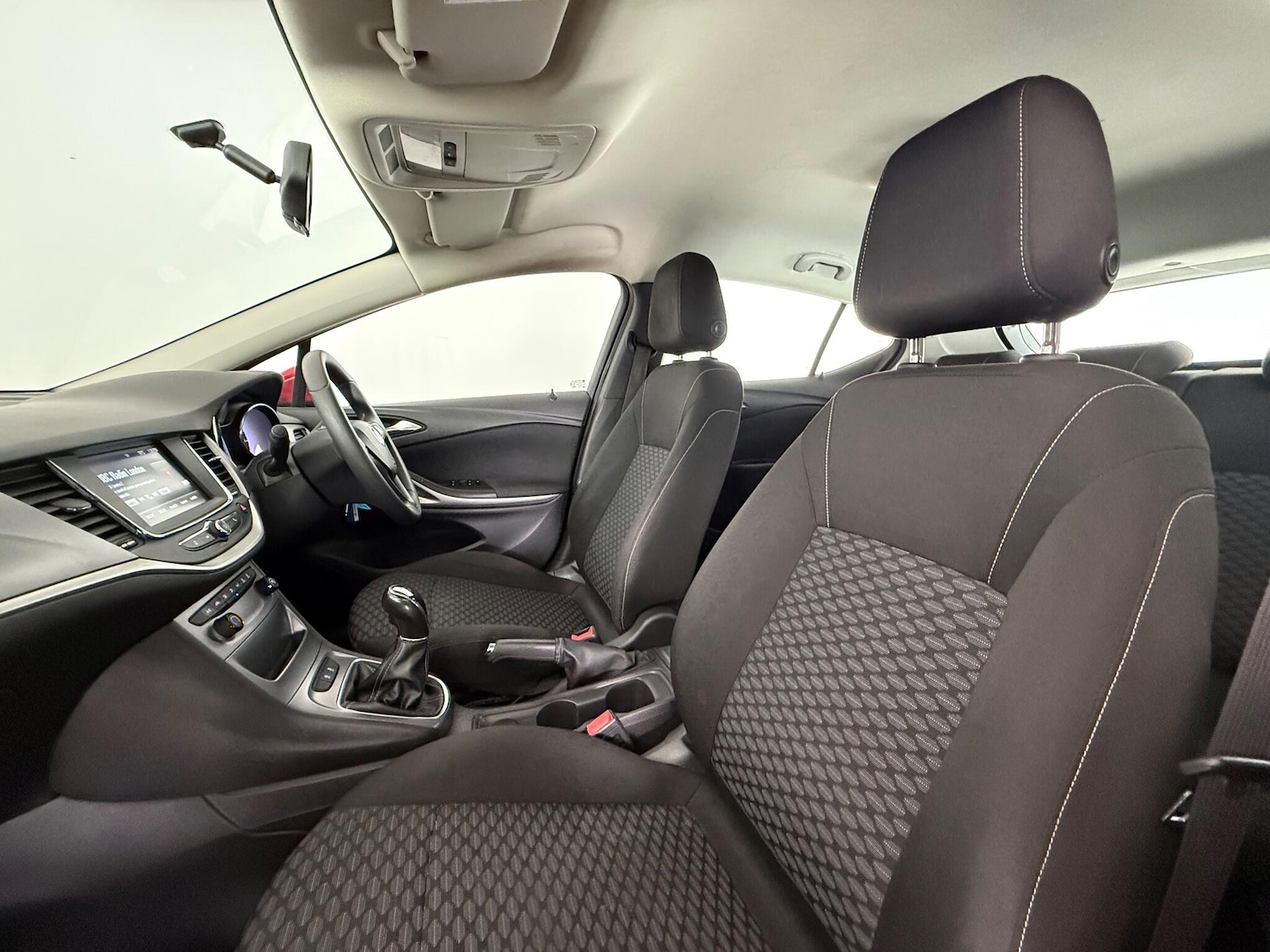 Used Vauxhall Astra 2017 for sale - 77815167: Photo 12