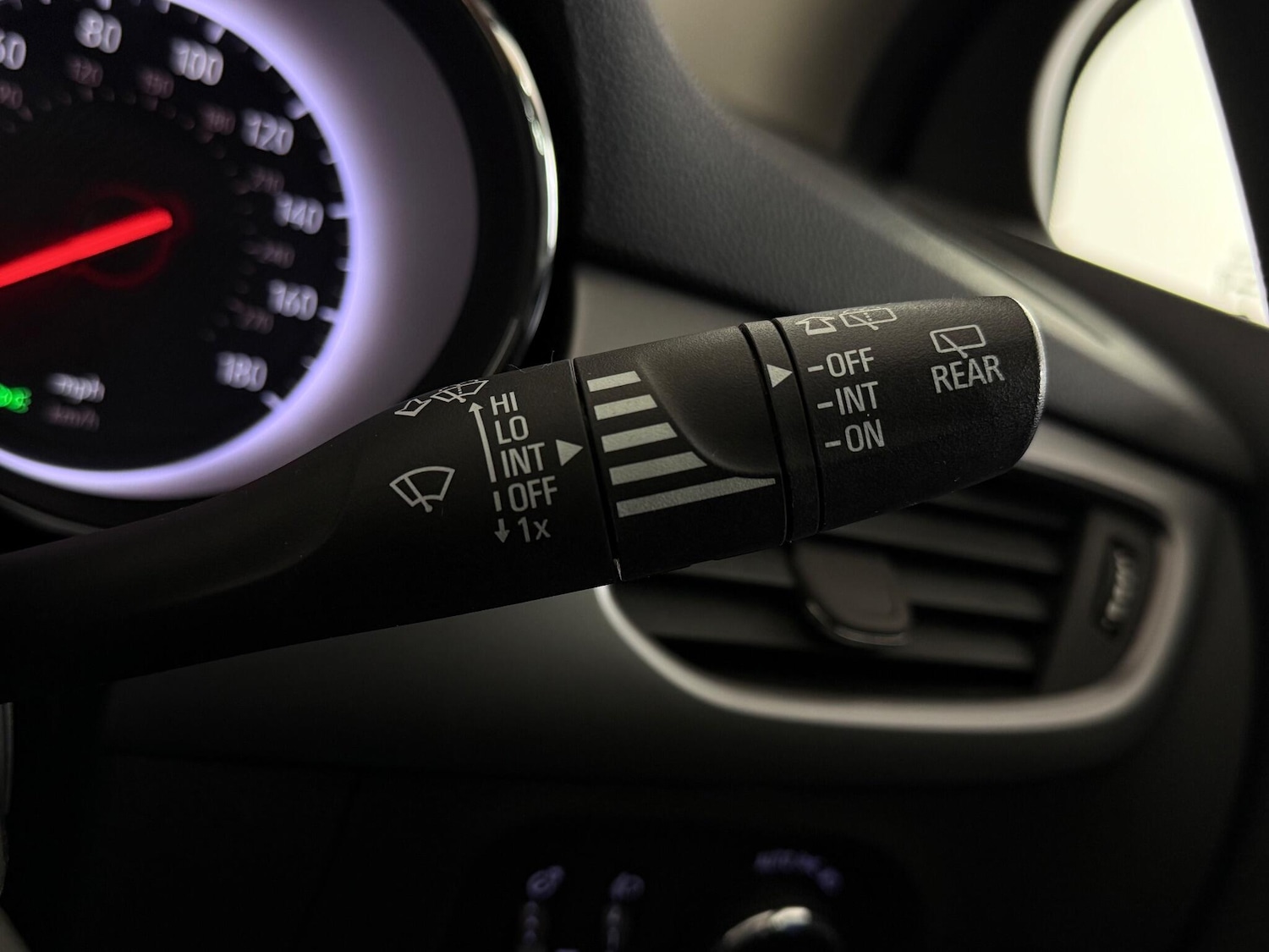 Used Vauxhall Astra 2017 for sale - 77815167: Photo 22