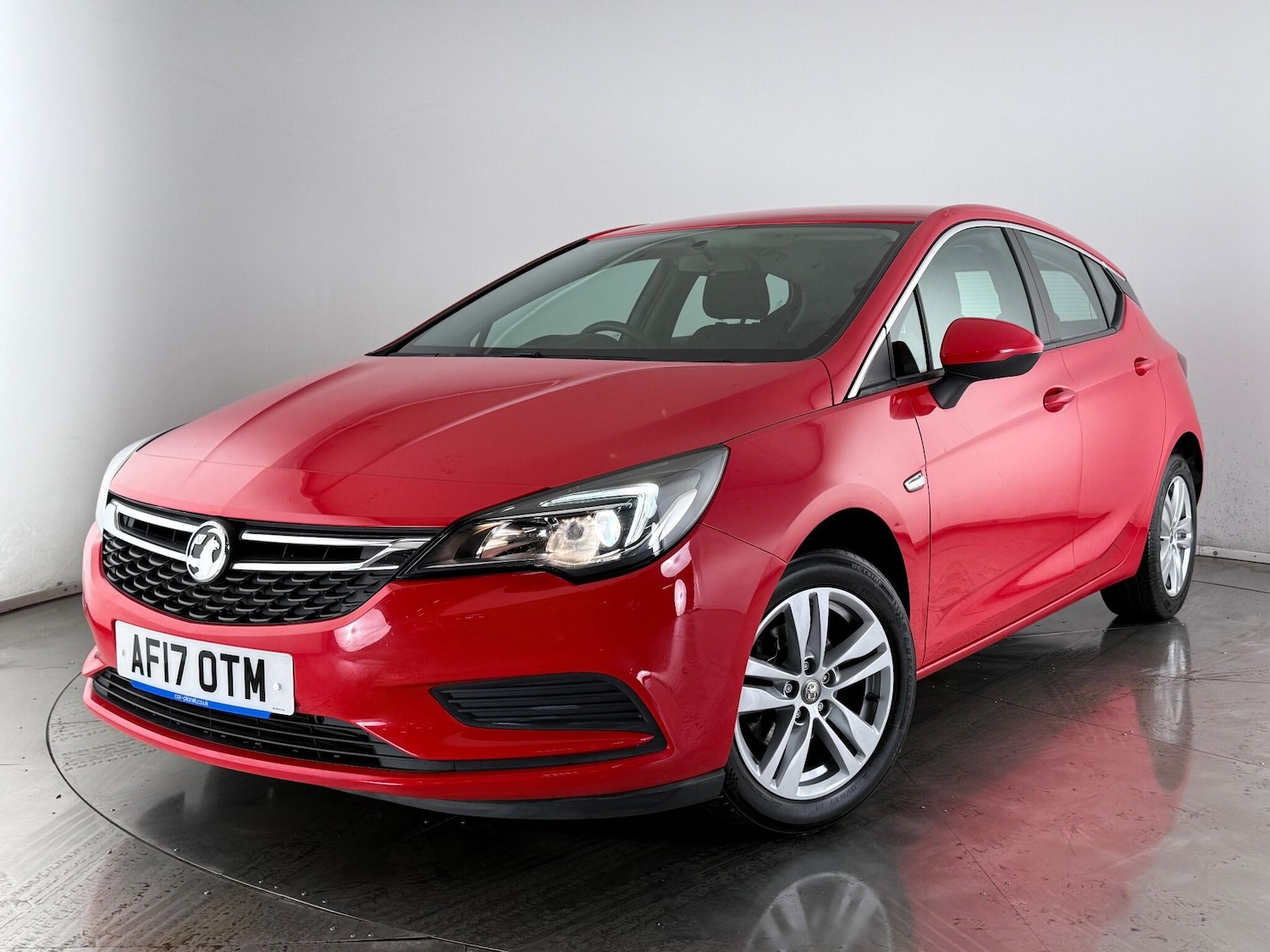 Used Vauxhall Astra 2017 for sale - 77815167: Photo 32