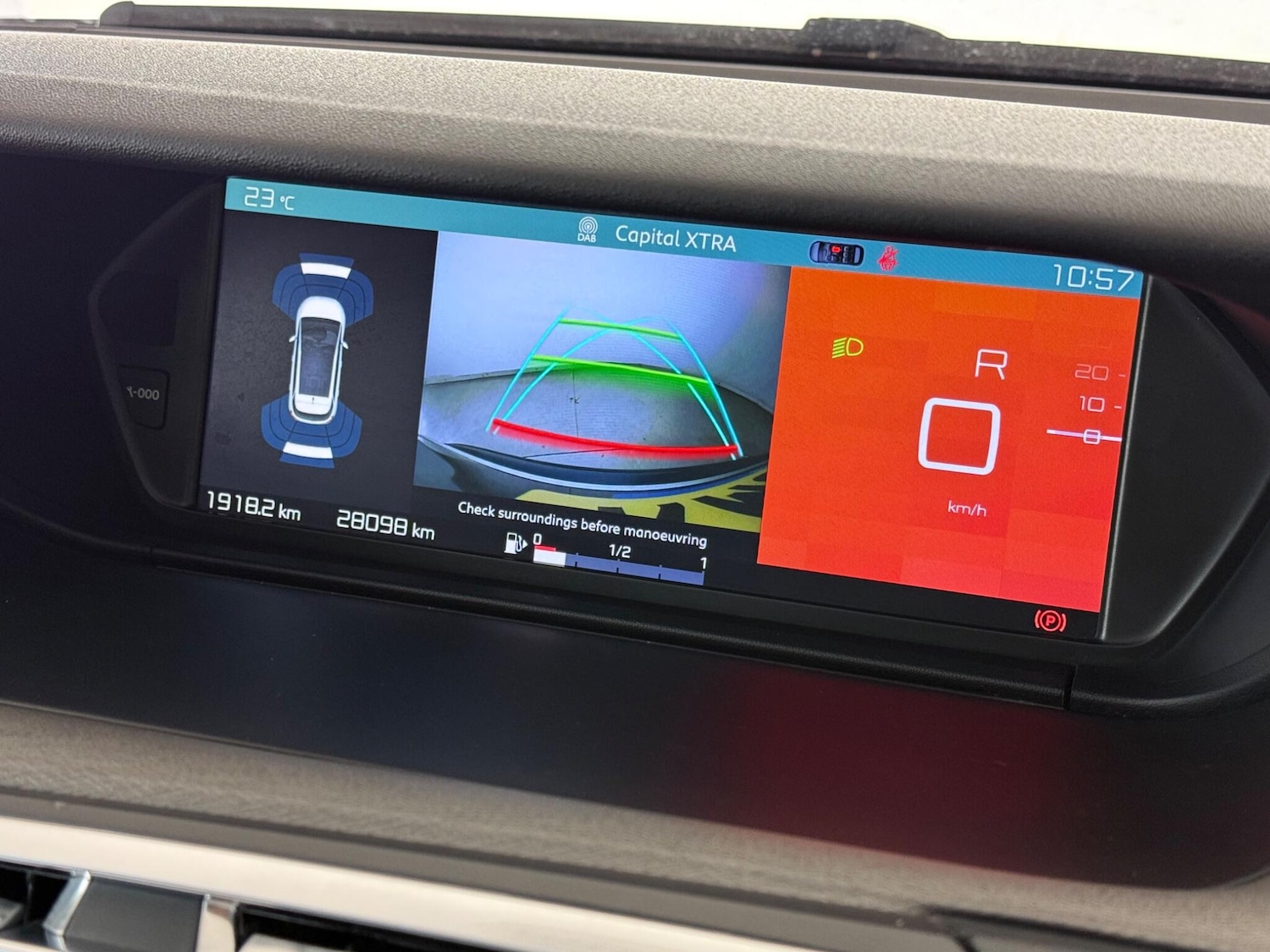 Used Citroen C4 Picasso 2017 for sale - 76468059: Photo 40