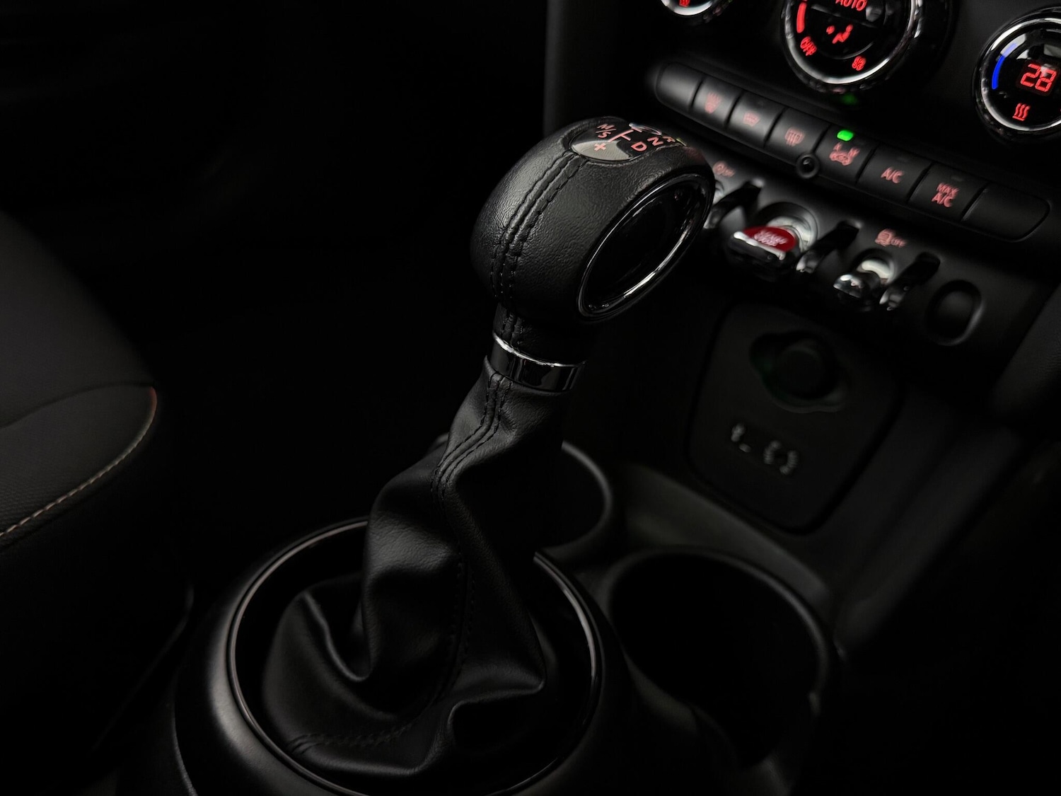 Used MINI Hatch 2016 for sale - 77259812: Photo 21