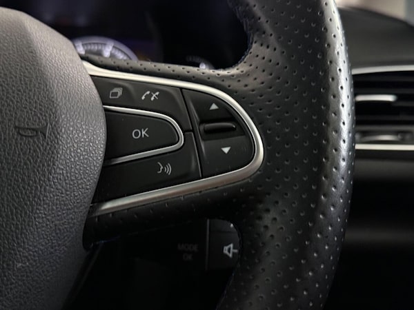Used Renault Megane 2017 for sale - 76338500: Photo 30