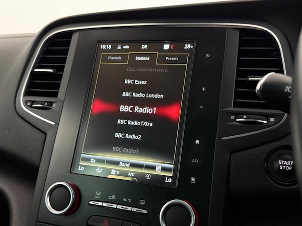 Used Renault Megane 2017 for sale - 76338500: Photo 39