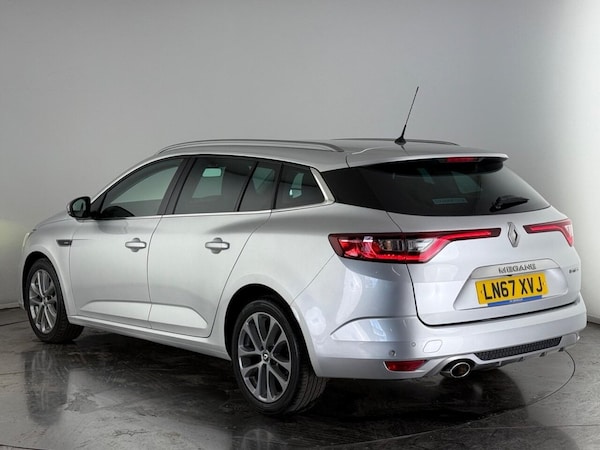 Used Renault Megane 2017 for sale - 76338500: Photo 5