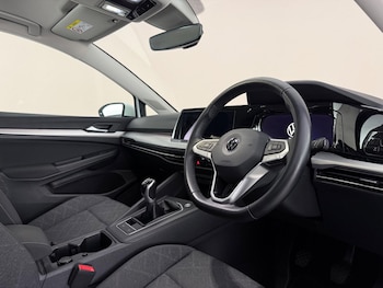 Used Volkswagen Golf 2021 for sale - 78602175: Photo