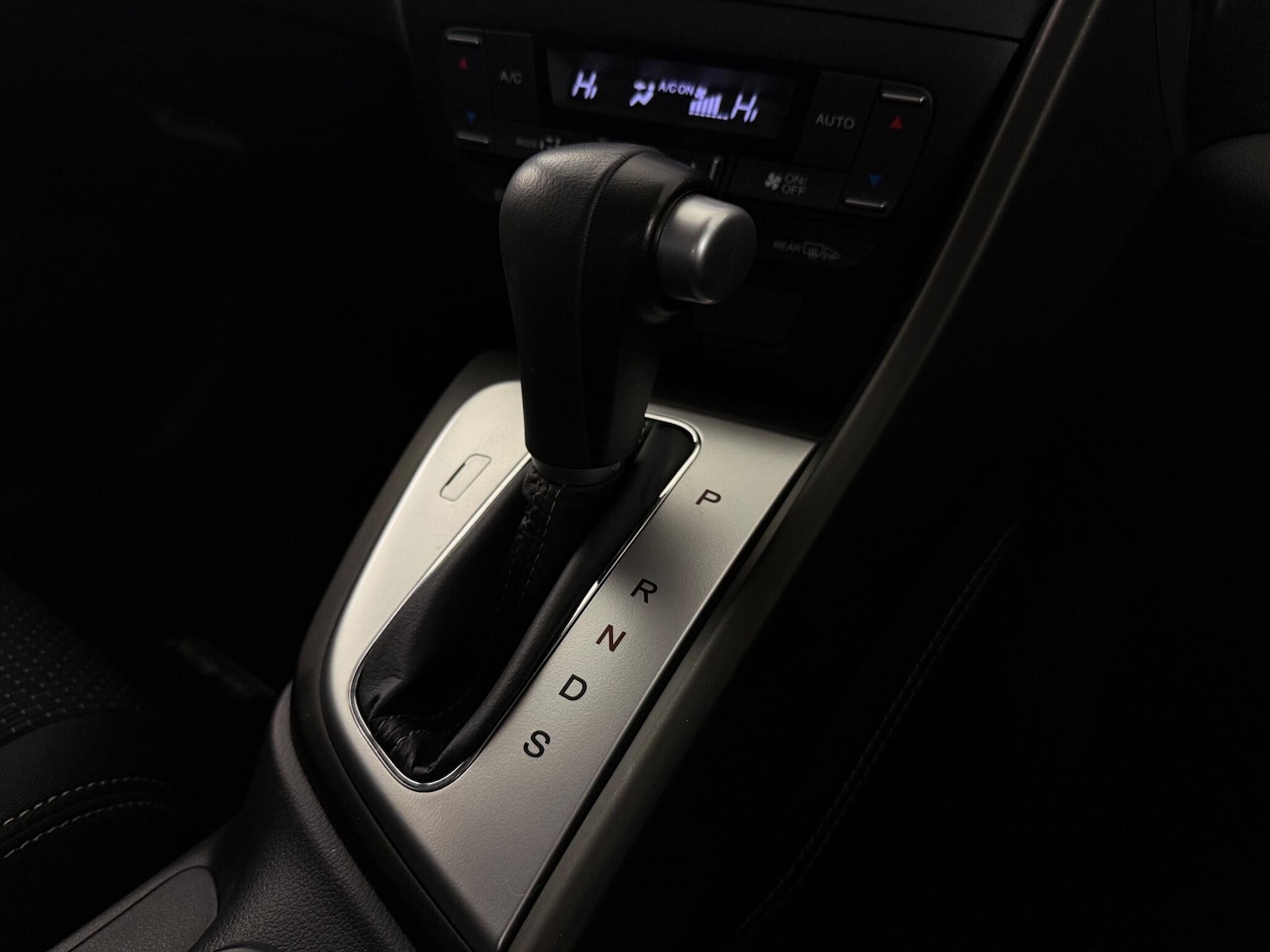 Used Honda Civic 2016 for sale - 77246701: Photo 29