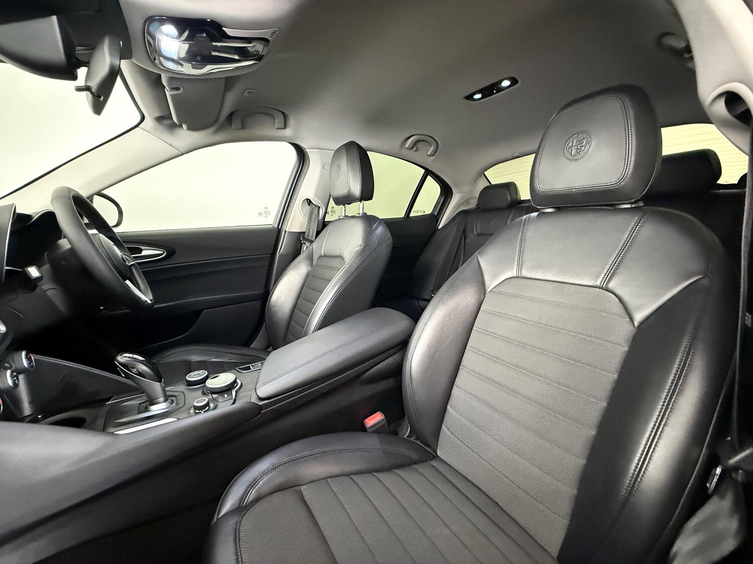 Used Alfa Romeo Giulia 2019 for sale - 77490554: Photo 11