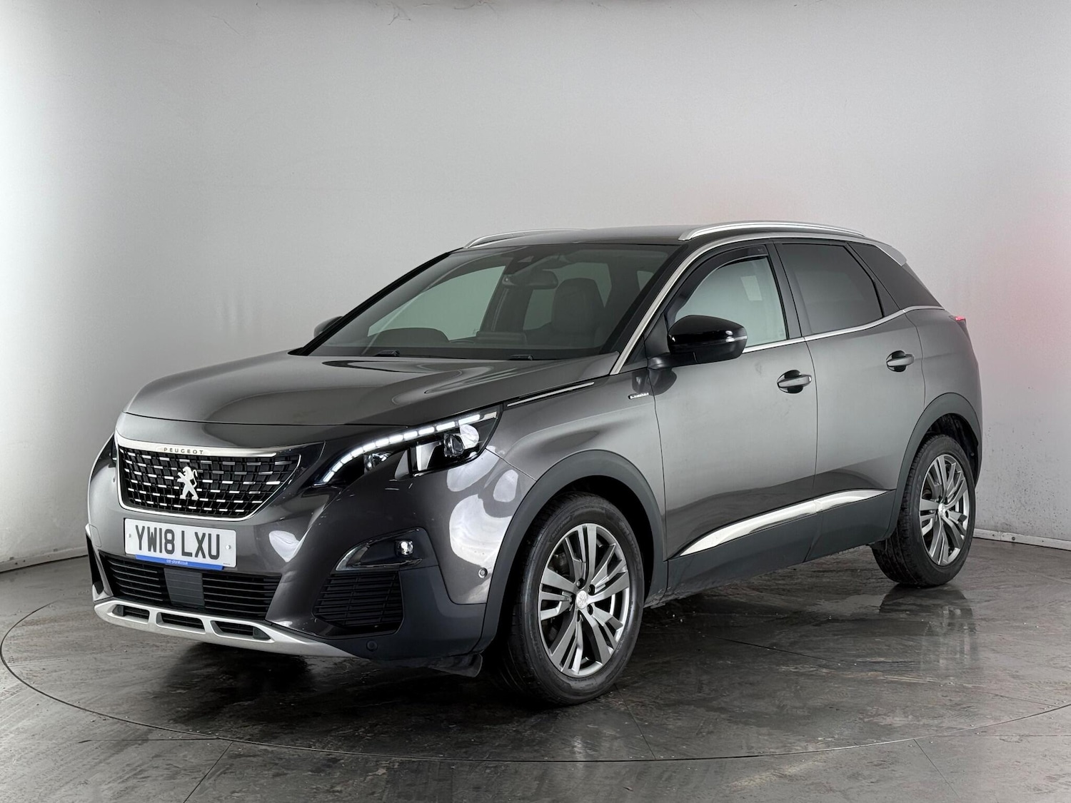 Used Peugeot 3008 2018 for sale - 77243325: Photo 2