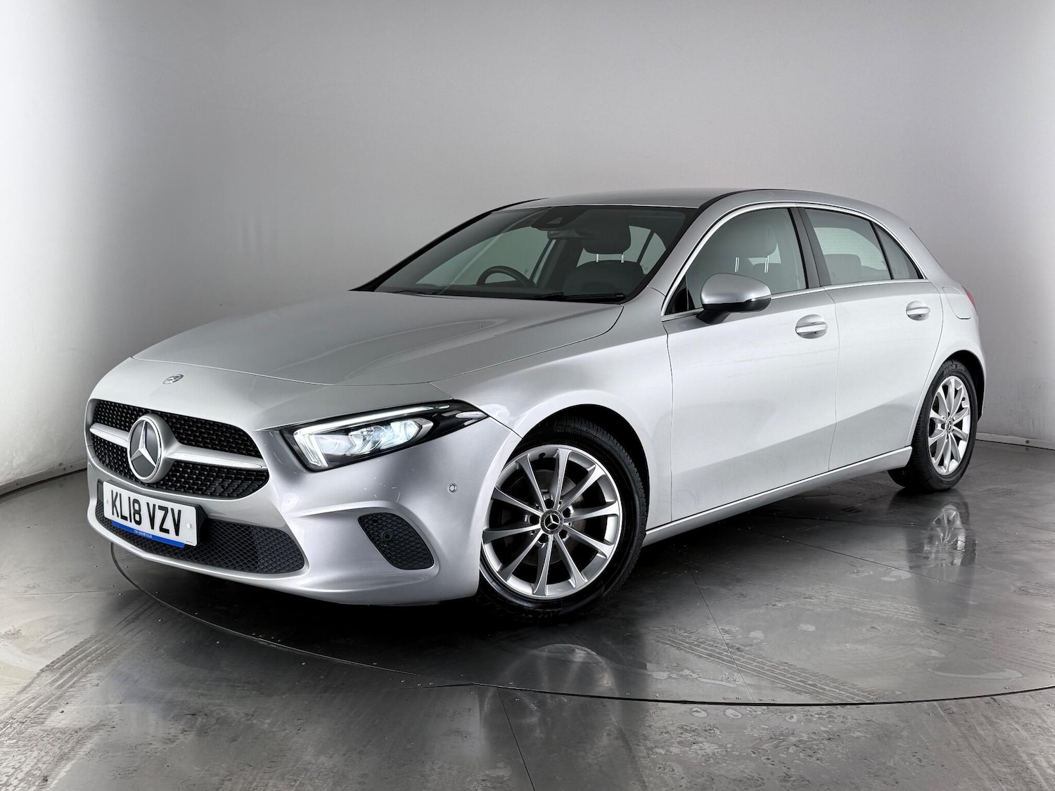 Used Mercedes-Benz A-Class 2018 for sale - 77243399: Photo 35