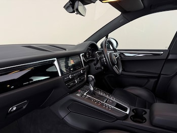 Used Porsche Macan 2020 for sale - 79374781: Photo
