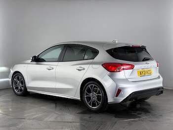 Used Ford Focus 2021 for sale - 76714381: Photo