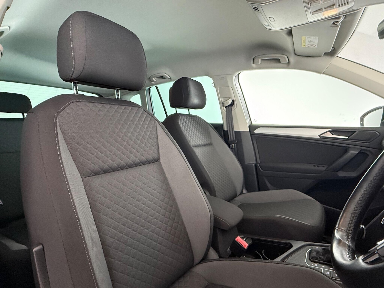 Used Volkswagen Tiguan 2019 for sale - 77260273: Photo 11