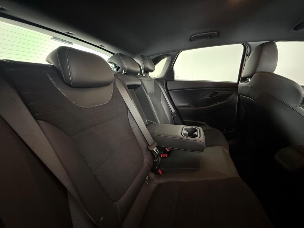 Used Hyundai i30 2019 for sale - 76417316: Photo 16