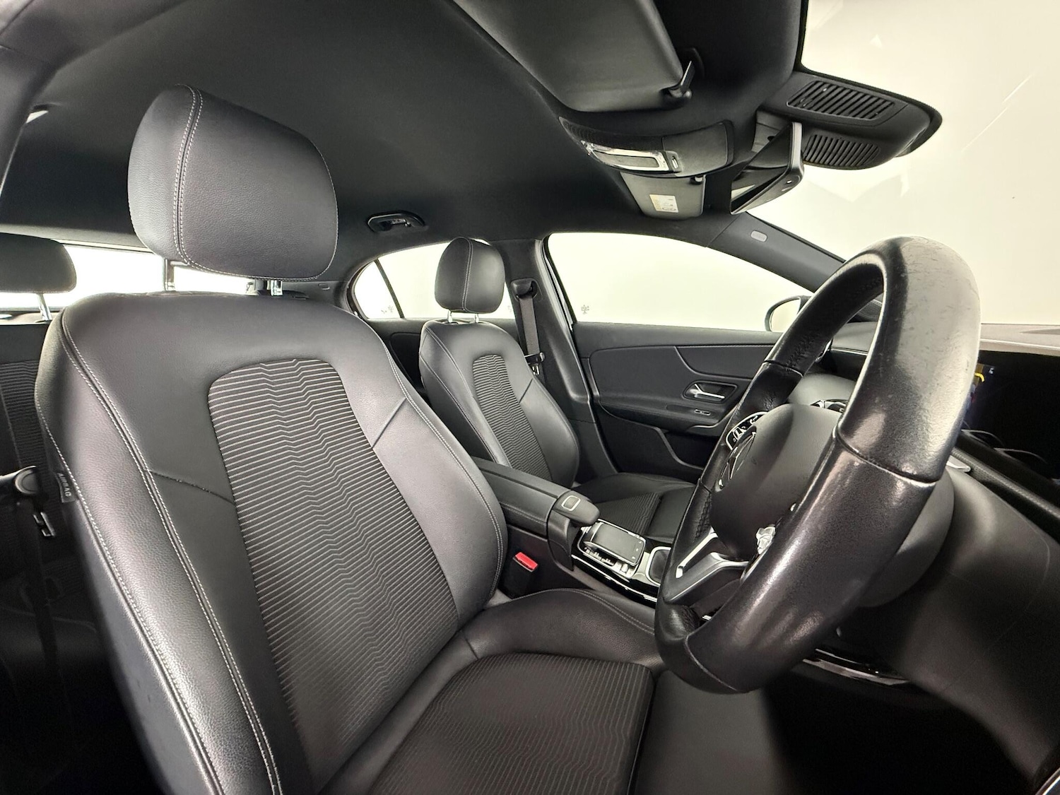 Used Mercedes-Benz A-Class 2019 for sale - 76468589: Photo 16