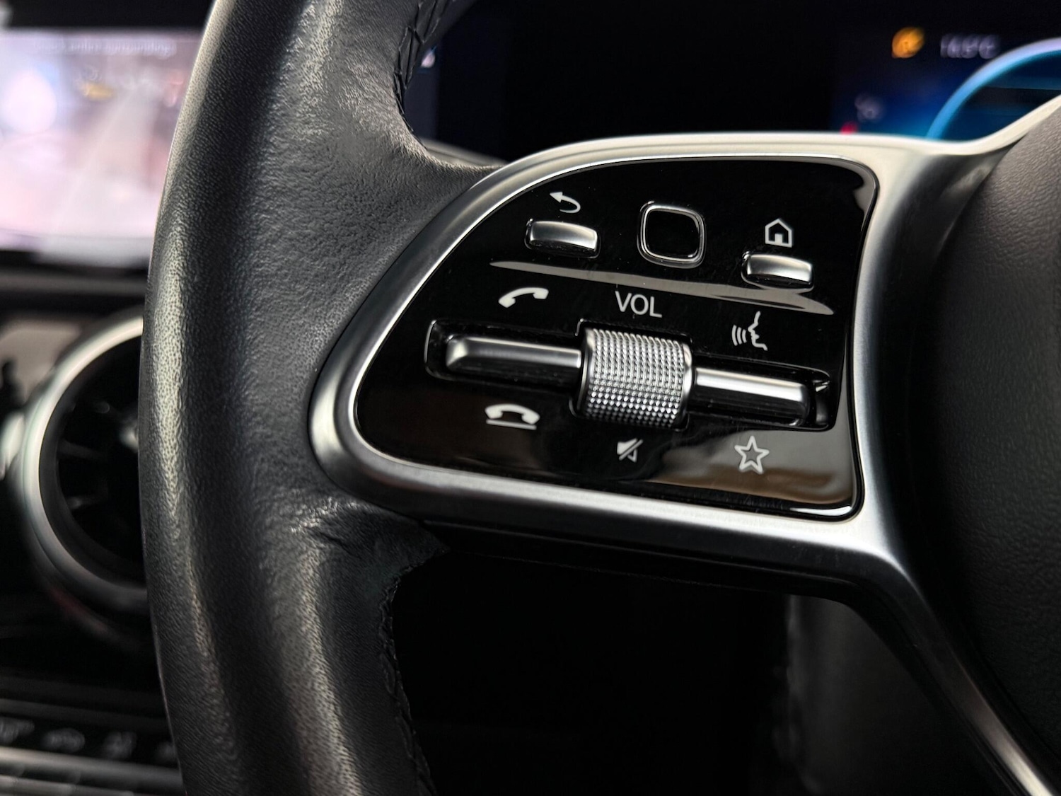 Used Mercedes-Benz A-Class 2019 for sale - 76468589: Photo 23