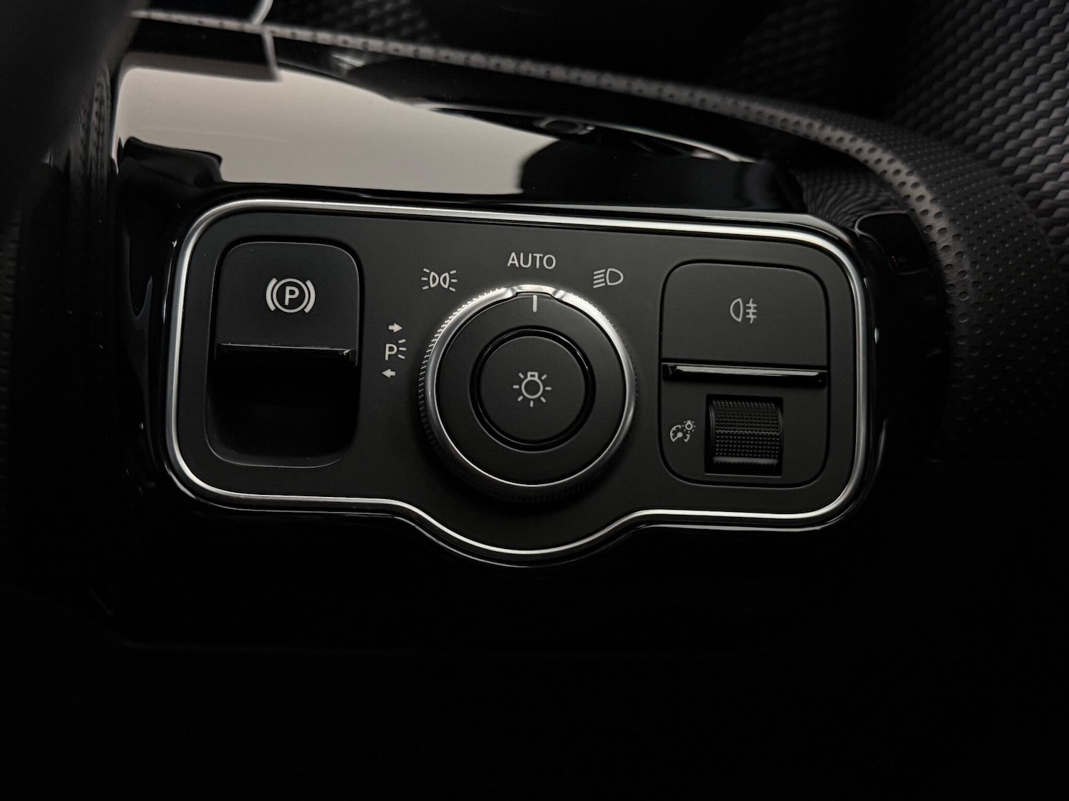 Used Mercedes-Benz A-Class 2019 for sale - 76468589: Photo 30