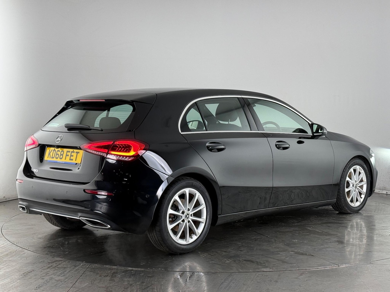 Used Mercedes-Benz A-Class 2019 for sale - 76468589: Photo 4