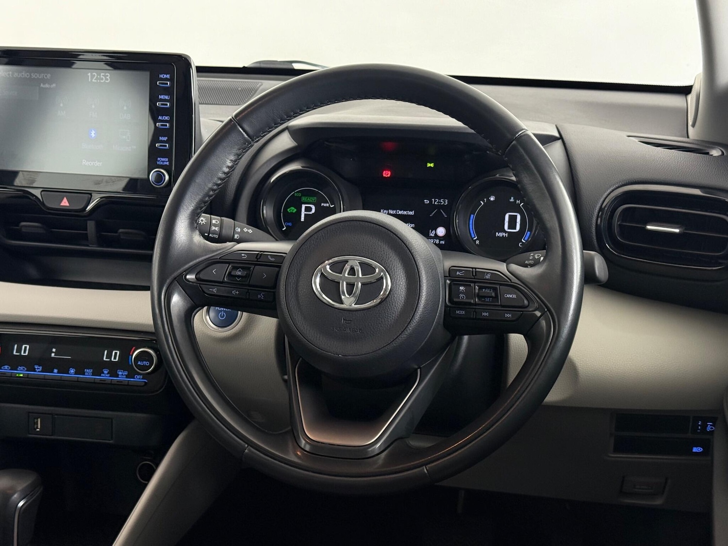 Used Toyota Yaris 2021 for sale - 76468664: Photo 22