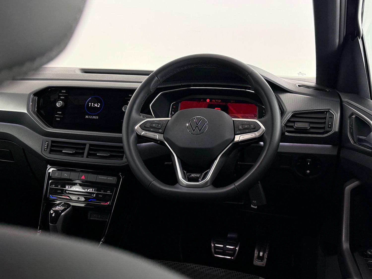 Used Volkswagen T-Cross 2022 for sale - 77221962: Photo 17