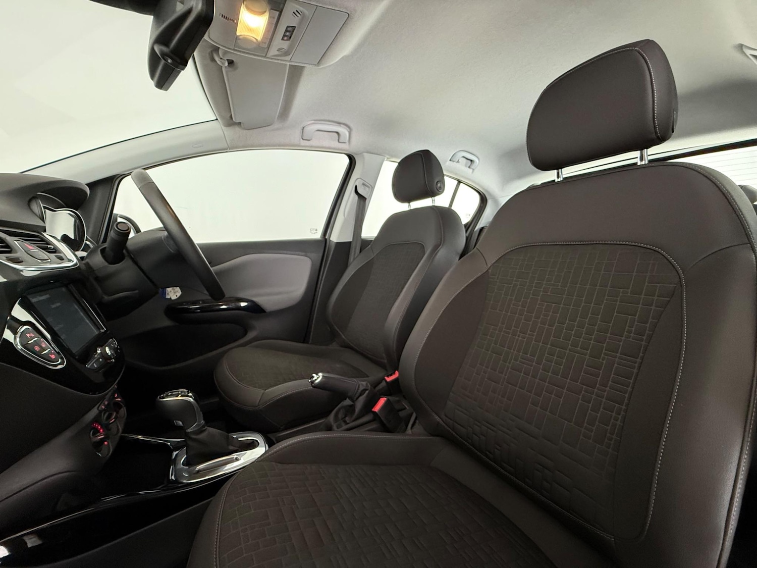 Used Vauxhall Corsa for sale - 76468659: Photo 18