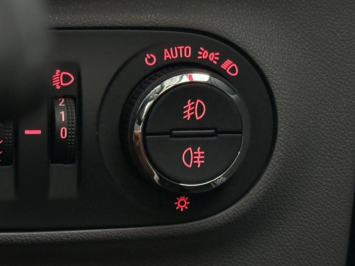 Used Vauxhall Corsa for sale - 76468659: Photo 25