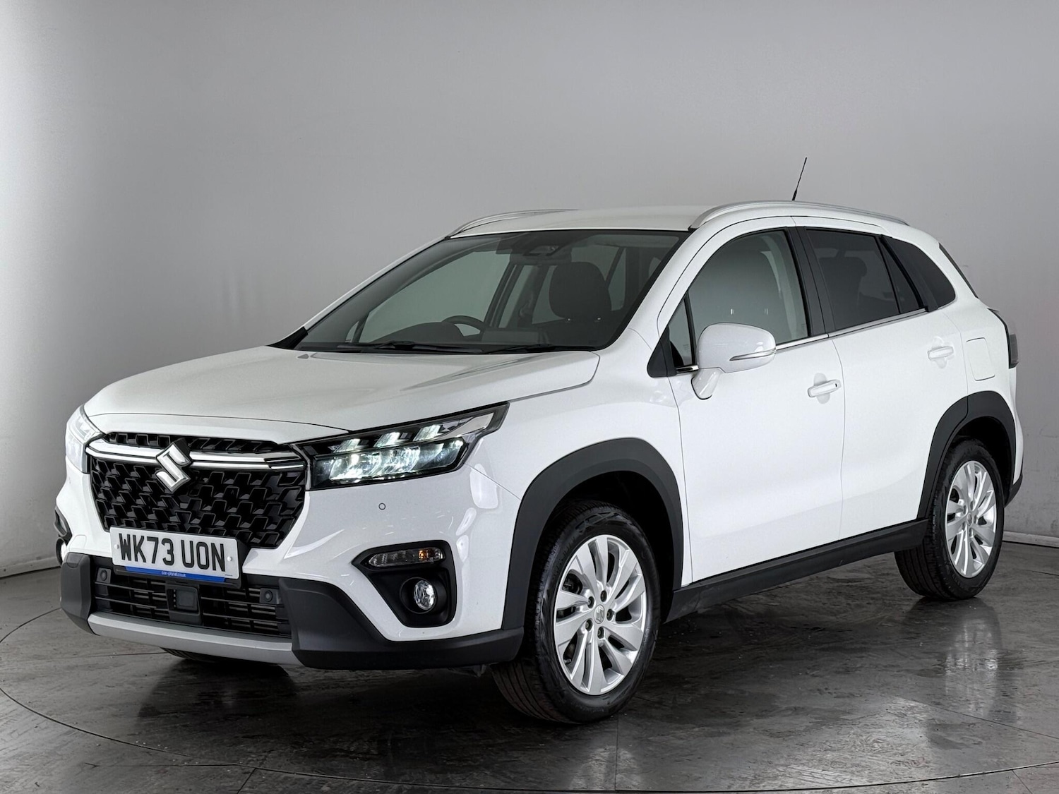 Used Suzuki SX4 S-Cross 2023 for sale - 76468211: Photo 3