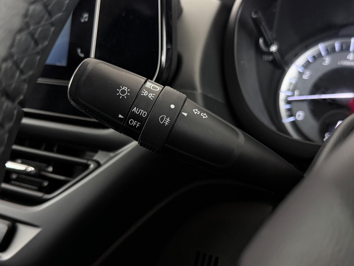 Used Suzuki SX4 S-Cross 2023 for sale - 76468211: Photo 31