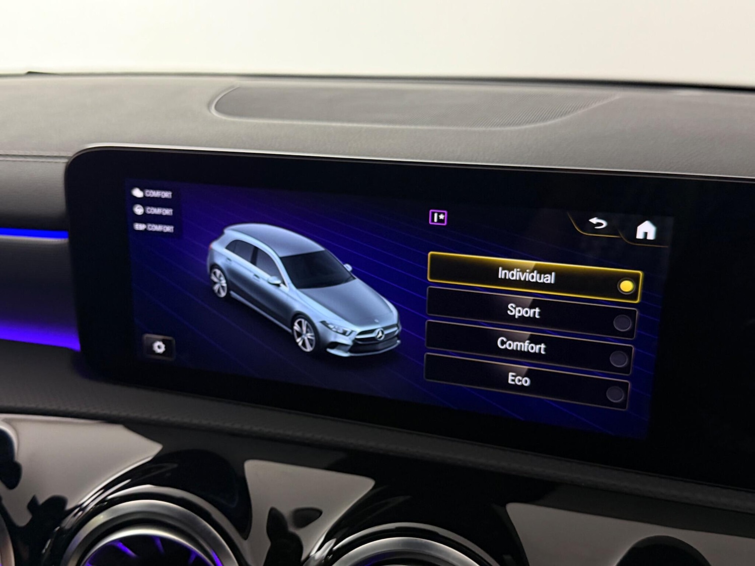 Used Mercedes-Benz A-Class 2022 for sale - 77216810: Photo 31