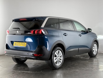 Used Peugeot 5008 2022 for sale - 77371848: Photo