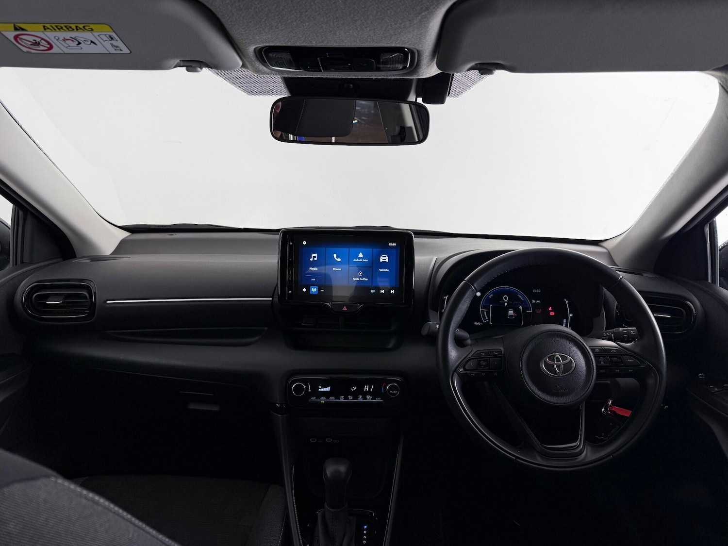 Used Toyota Yaris 2024 for sale - 76715257: Photo 20