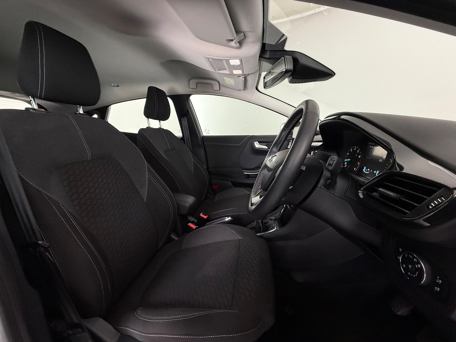 Used Ford Puma 2023 for sale - 76468657: Photo 16